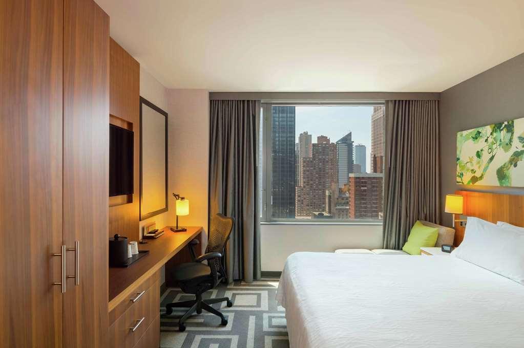Hilton Garden Inn New York Central Park South-Midtown West Room photo